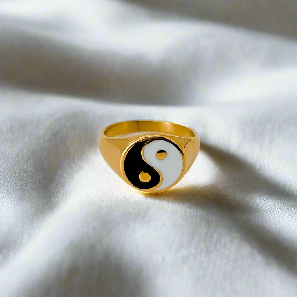 Uniseksowy pierścionek Yin Yang z emalią