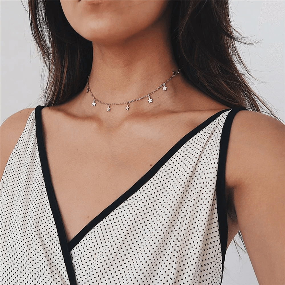 Złoty choker z zawieszką-gwiazdką