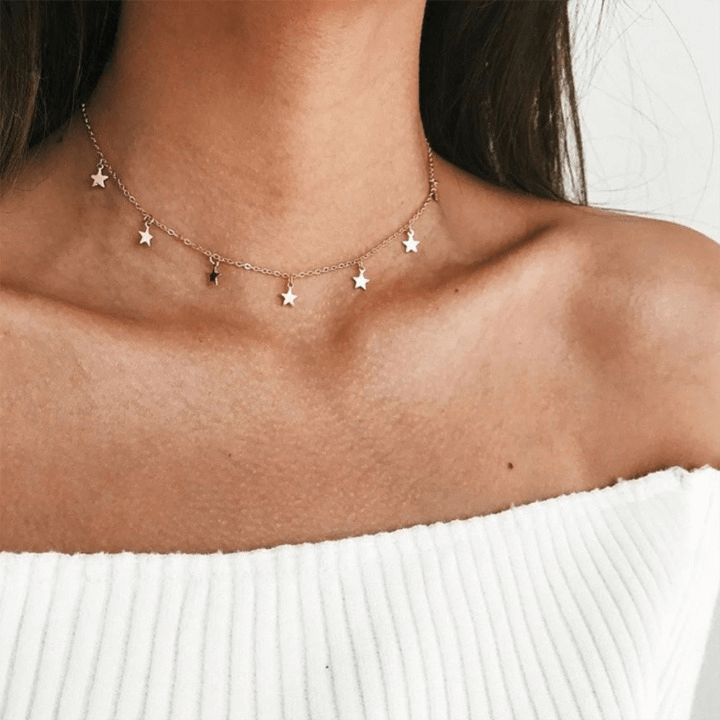 Złoty choker z zawieszką-gwiazdką